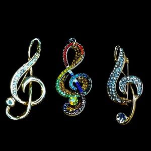 Set of 3 Trebel Clef (2 brooches, 1 pendant)